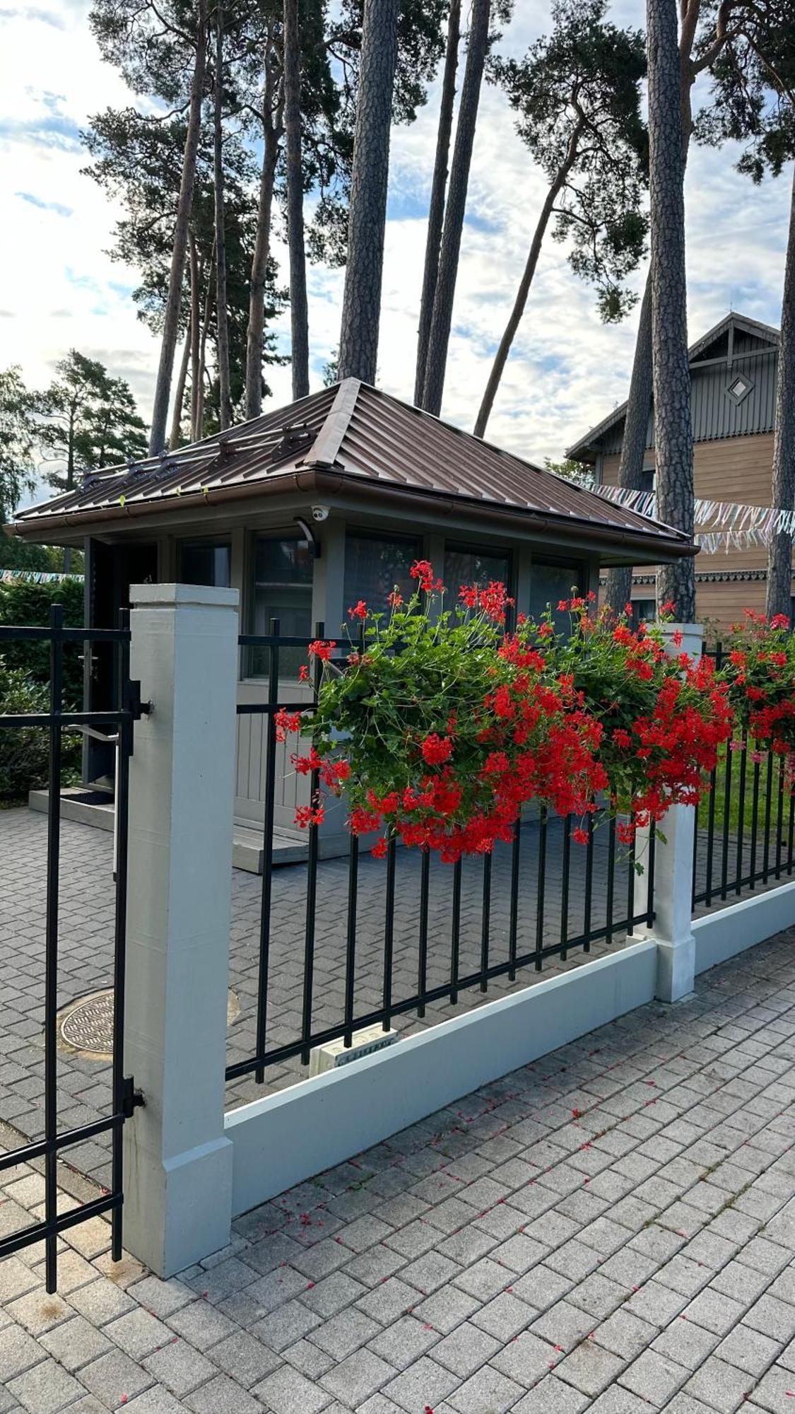 Apartamento Dzintari Jūrkalne Exterior foto